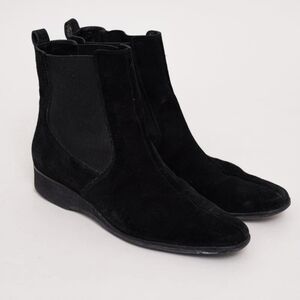 Salvatore Ferragamo Boutique Garth Black Suede Ankle Chelsea Boots Size 6.5